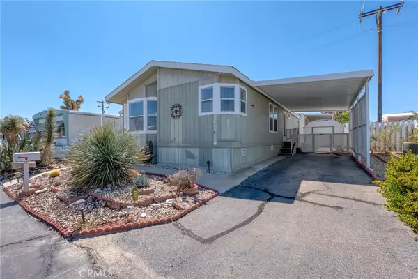 Yucca Valley, CA 92284,56254 29 Palms Hwy #22