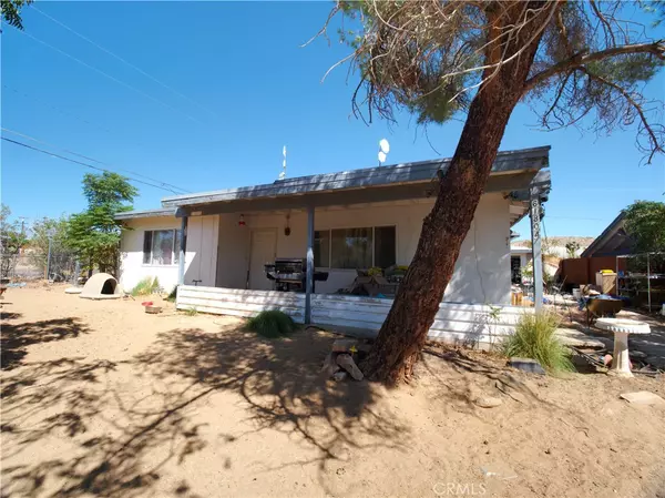 Joshua Tree, CA 92252,61804 Oleander DR