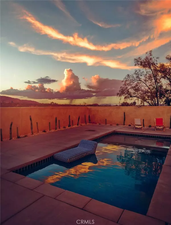 Landers, CA 92285,1212 Acoma TRL