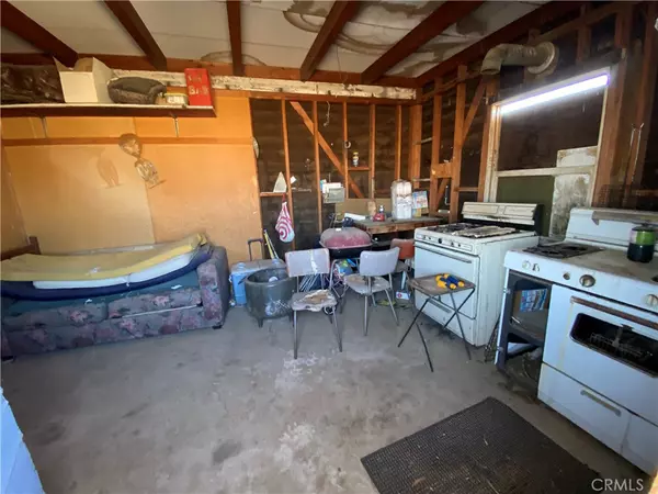 Joshua Tree, CA 92252,62823 Appian Way