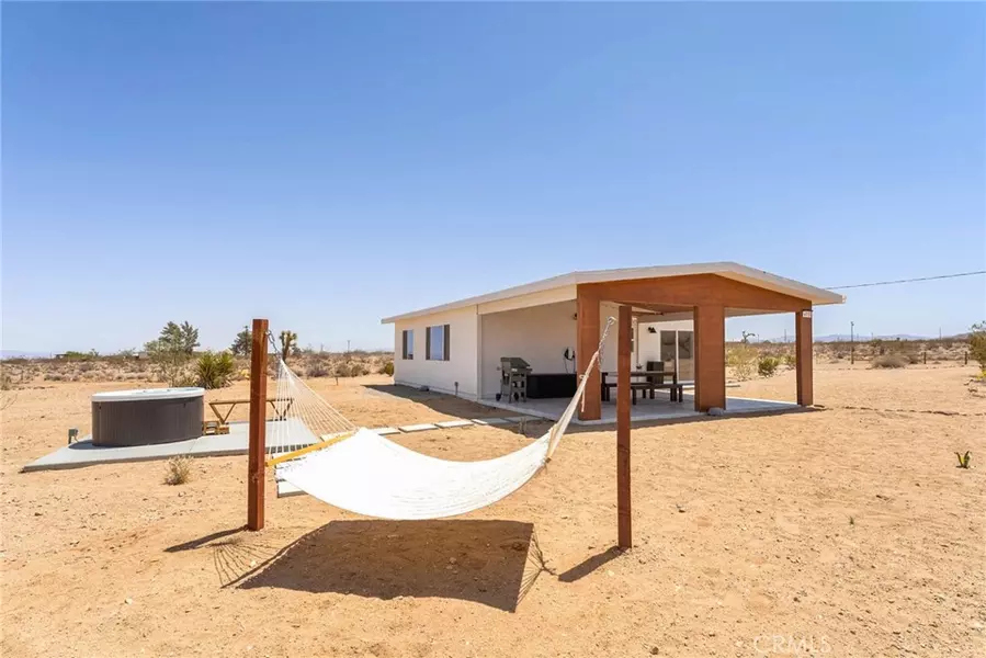 473 Bowman, Landers, CA 92285