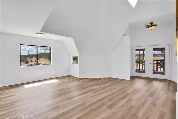 951 N Kuna AVE,  Landers,  CA 92285