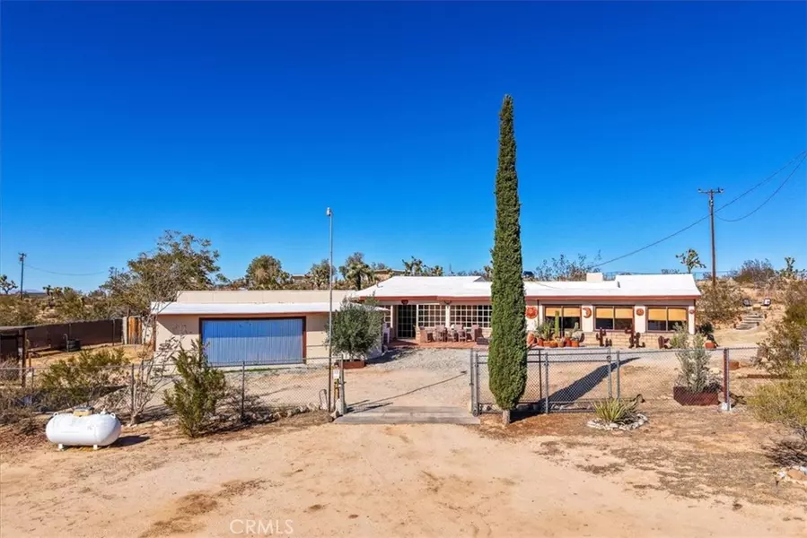 3707 Indio Ave, Yucca Valley, CA 92252