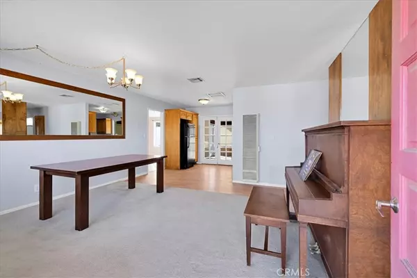 Yucca Valley, CA 92284,57613 Onaga