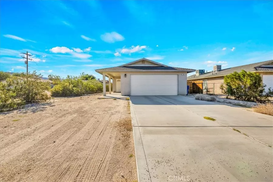 6262 Smoke Tree AVE, 29 Palms, CA 92277