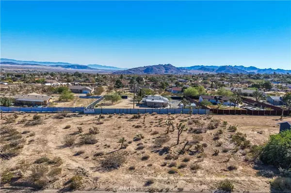 Joshua Tree, CA 92252,7201 Olympic RD