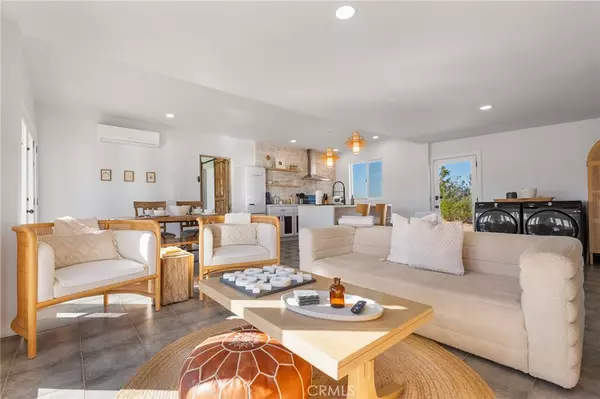 29 Palms, CA 92277,4223 Hilltop