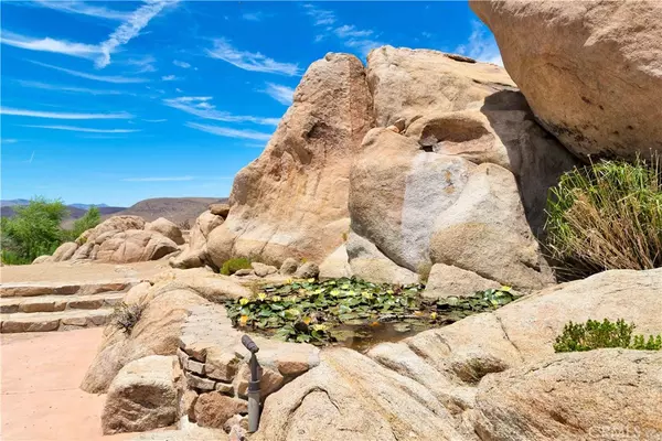 Pioneertown, CA 92268,55290 Flying Tigers RD