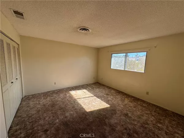Yucca Valley, CA 92284,58390 Delano