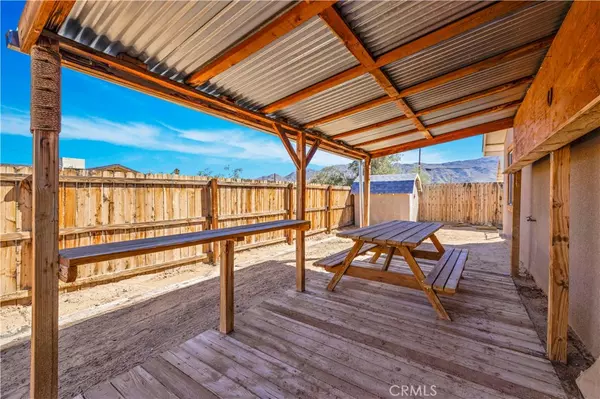 29 Palms, CA 92277,6185 Chia