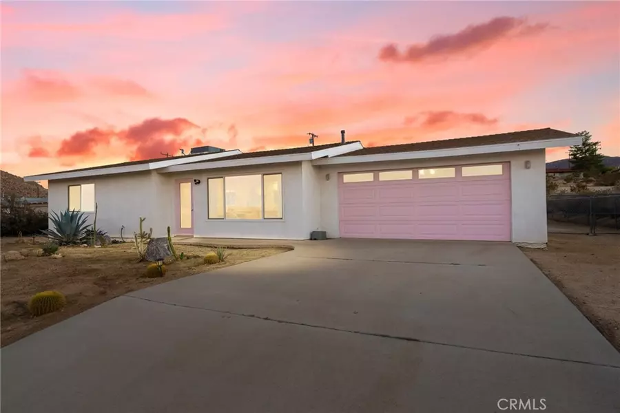 61773 Crest Circle Dr, Joshua Tree, CA 92277