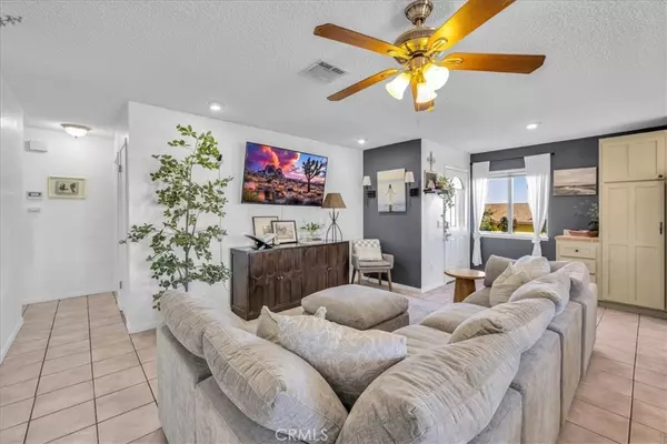 29 Palms, CA 92277,7429 Maude Adams