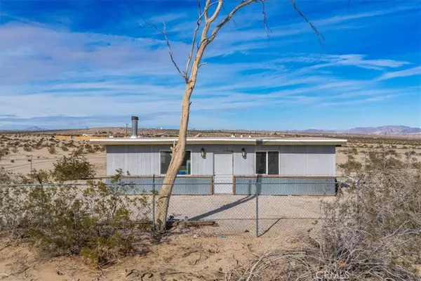 29 Palms, CA 92277,67980 Valle Vista RD