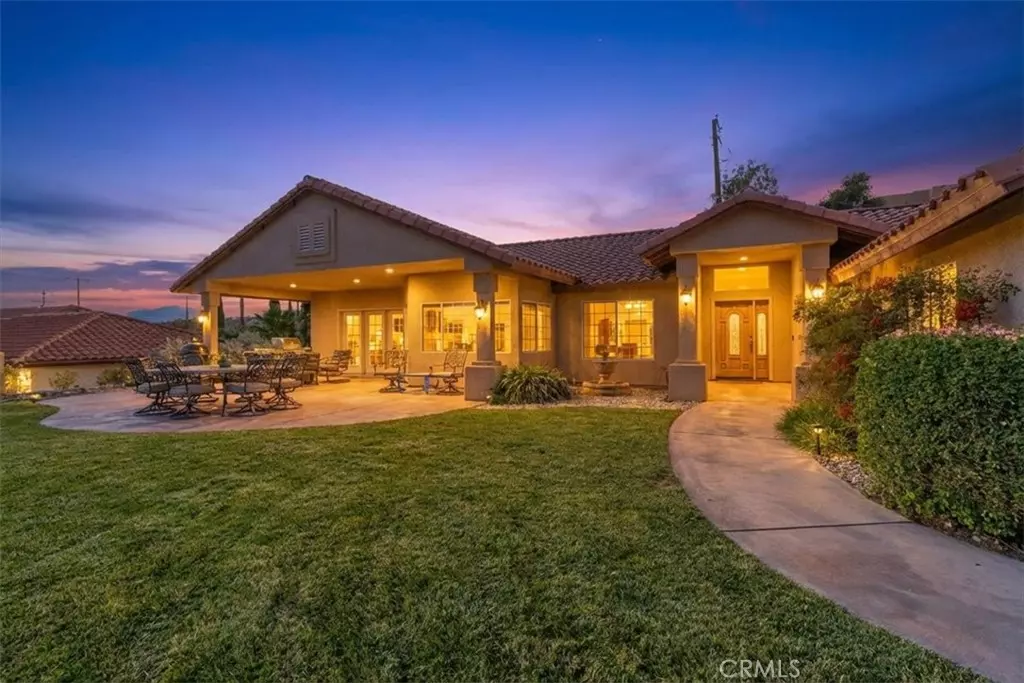 Yucca Valley, CA 92284,7636 Shafter