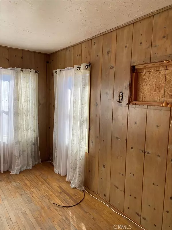 29 Palms, CA 92277,6439 Desert Knoll AVE