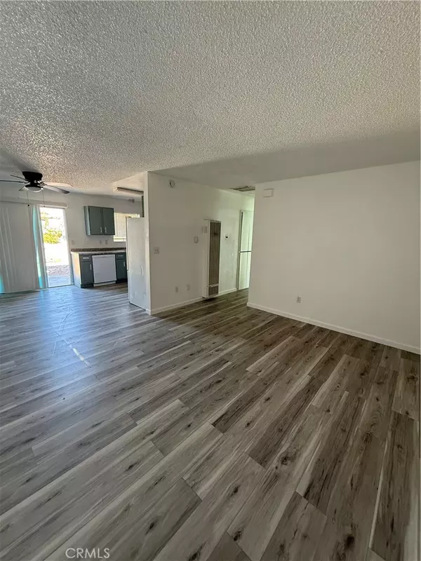 29 Palms, CA 92277,73838 S Slope