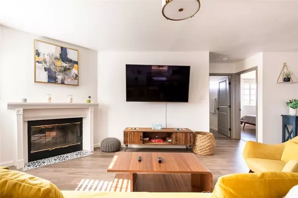 Joshua Tree, CA 92252,6360 El Reposo ST