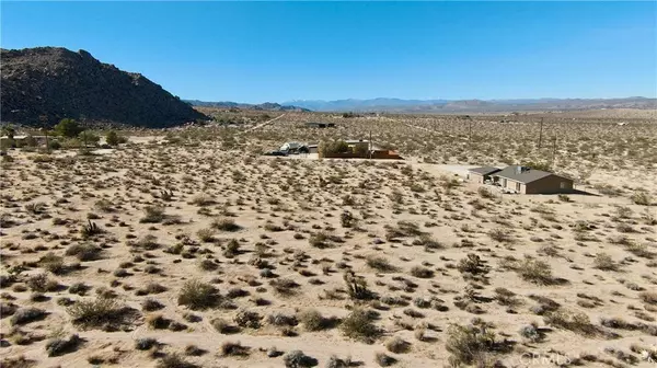 29 Palms, CA 92277,6883 Peterson