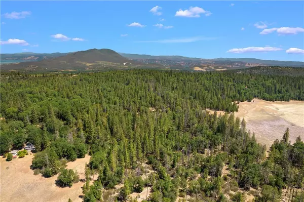 6736 Harrington Flat RD, Loch Lomond, CA 95461