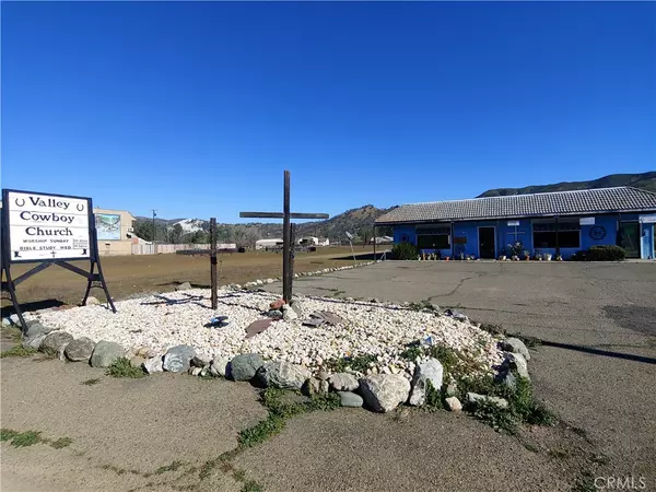 Clearlake Oaks, CA 95423,1556 New Long Valley RD