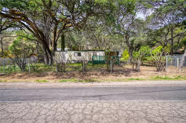 Clearlake Oaks, CA 95423,10140 Mitchell RD