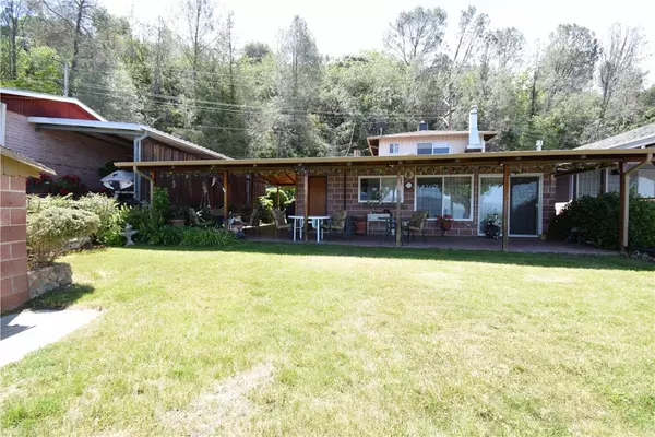 Kelseyville, CA 95451,6926 Pine AVE