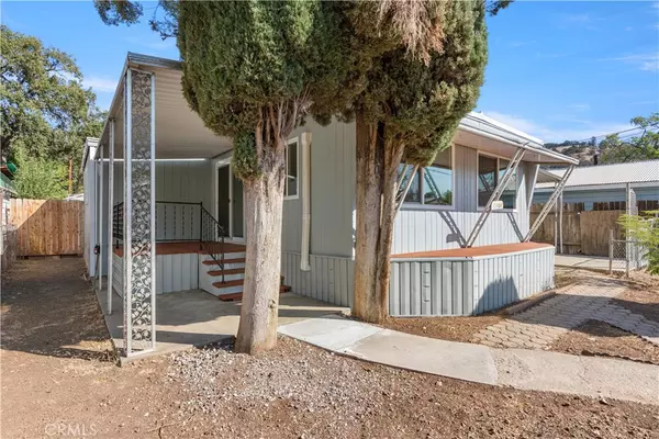 Clearlake Oaks, CA 95423,12880 2nd ST