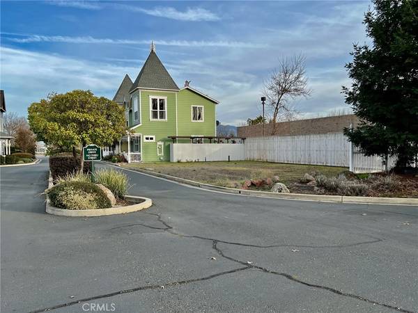 97 Queen Ann WAY,  Lakeport,  CA 95453