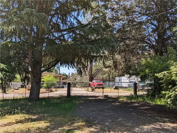 Clearlake Oaks, CA 95423,16595 Elk WAY