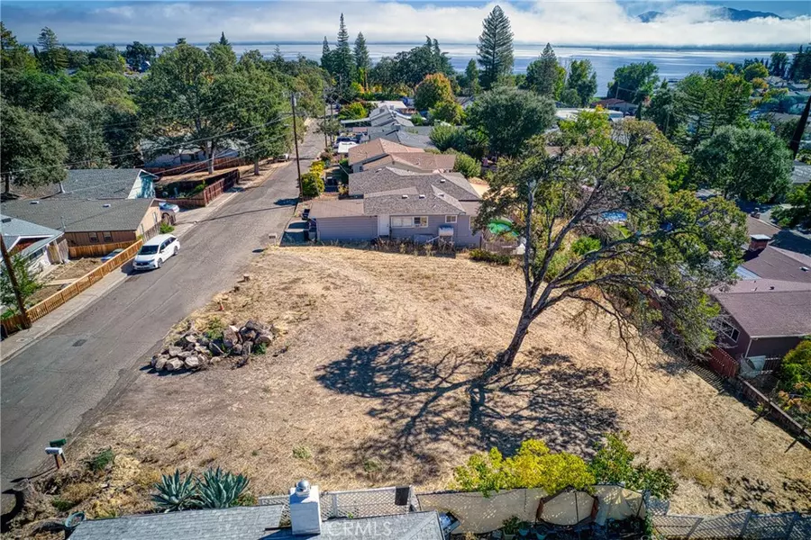 457 Fairview WAY, Lakeport, CA 95453