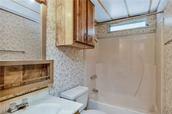 Lakeport, CA 95453,5330 Lakeshore BLVD #19