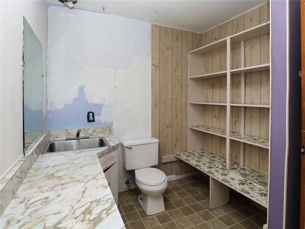 Clearlake, CA 95422,14875 Olympic DR