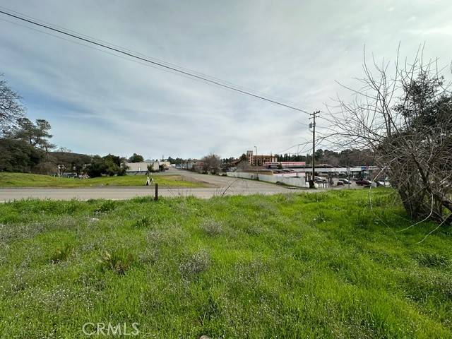 Clearlake, CA 95422,4535 Old Hwy 53