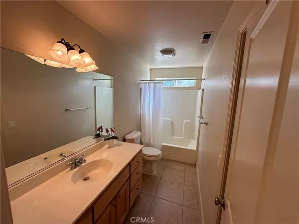 Clearlake Oaks, CA 95423,13142 Third ST