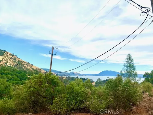 Nice, CA 95464,3085 -3095 California ST