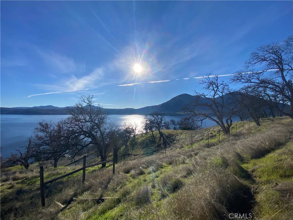 10697 Crestview DR, Clearlake, CA 95422