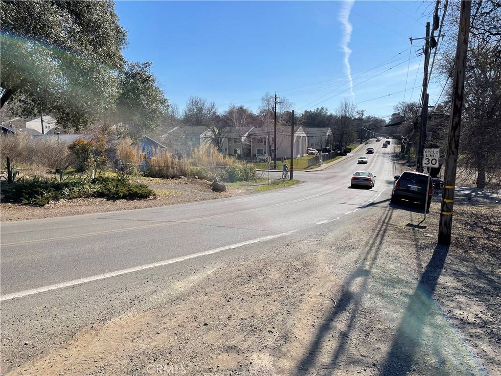 Clearlake, CA 95422,3725 Old Highway 53