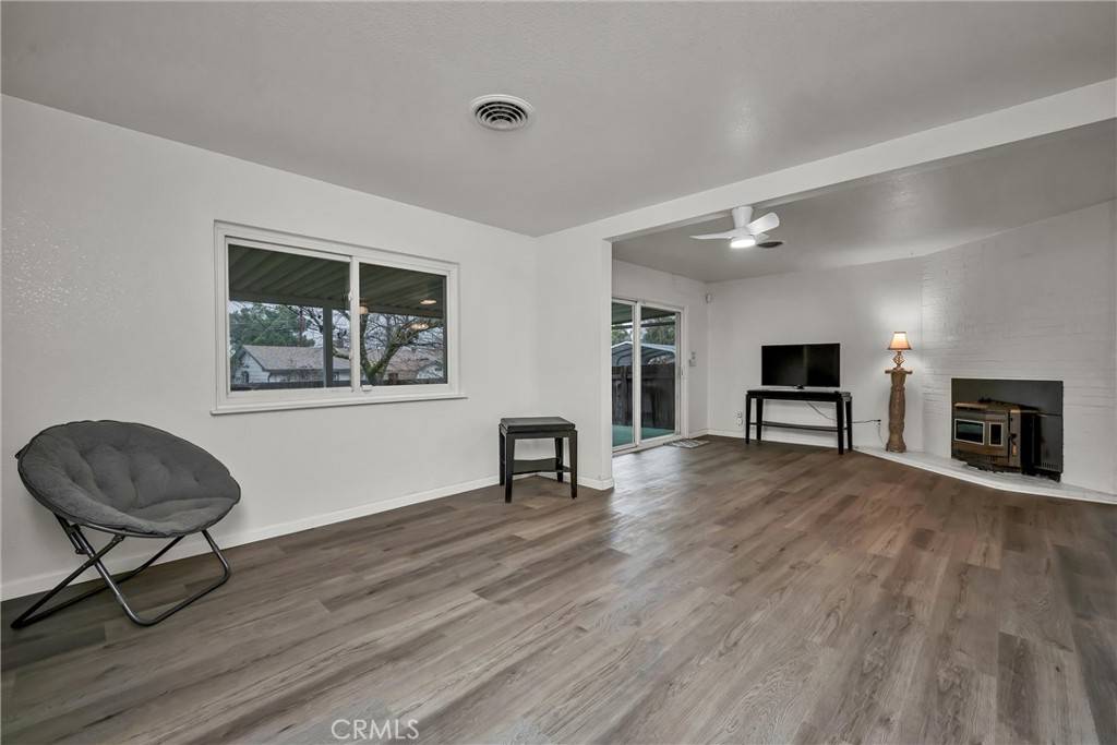 Lucerne, CA 95458,6813 Virginia DR
