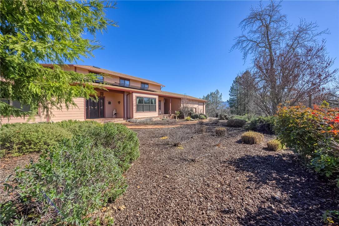 Lakeport, CA 95453,6535 Highland Springs RD