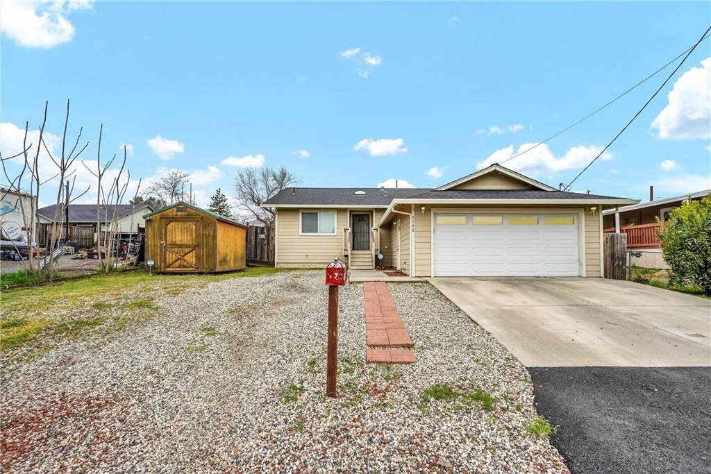 3593 Peony St, Clearlake, CA 95422