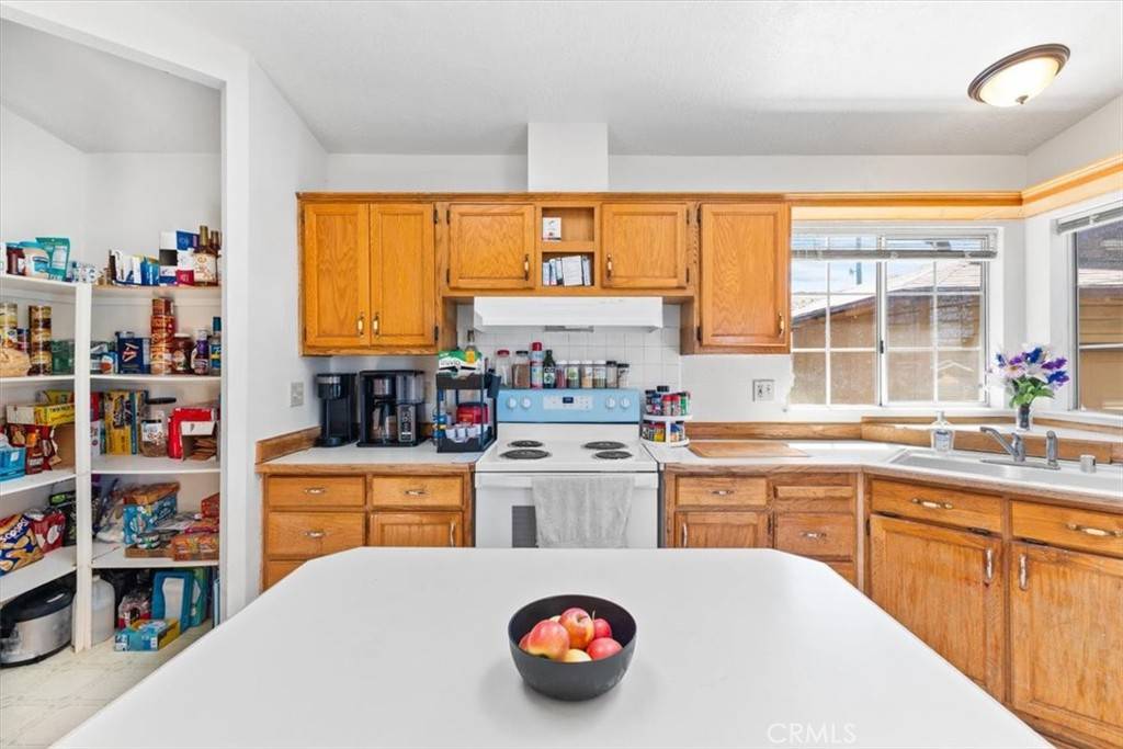 Clearlake, CA 95422,16223 33rd AVE