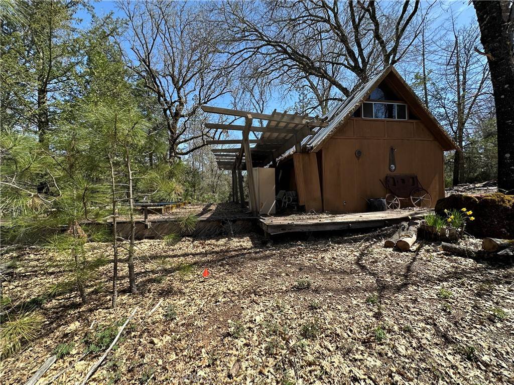 8235 High Valley RD, Cobb, CA 95426