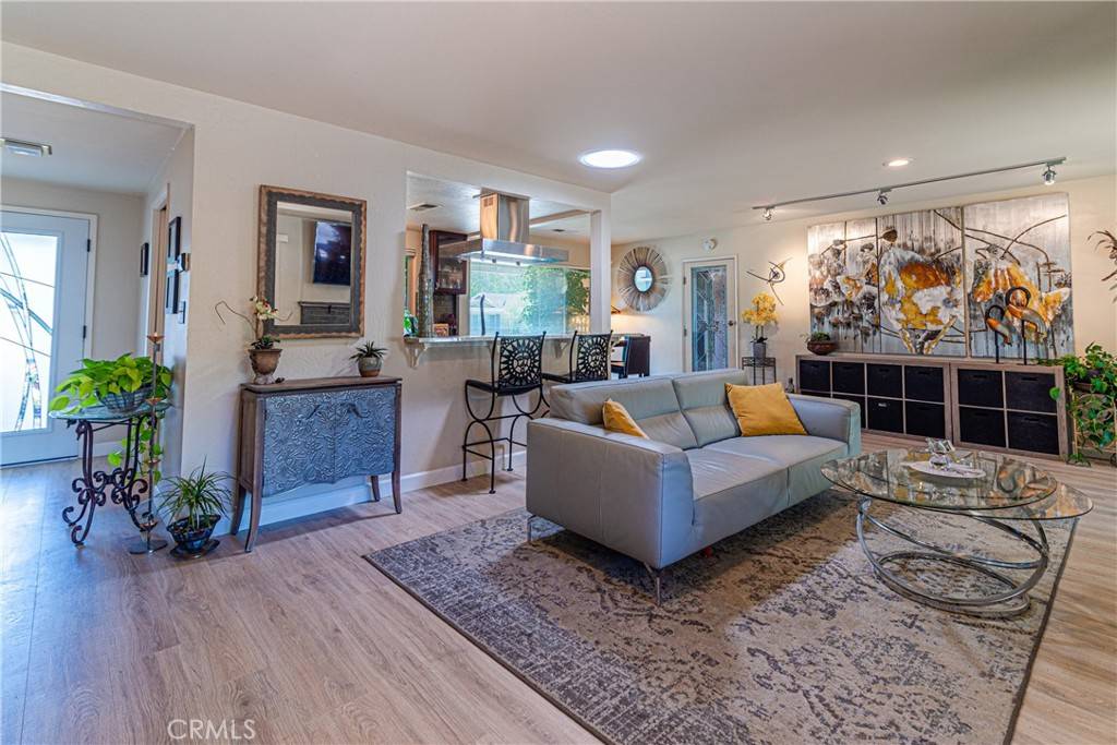 Santa Rosa, CA 95409,7019 Fairfield DR