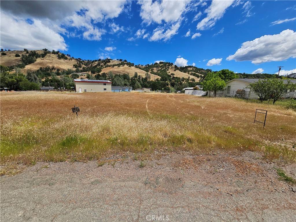 3144 Spring Valley RD, Clearlake Oaks, CA 95423
