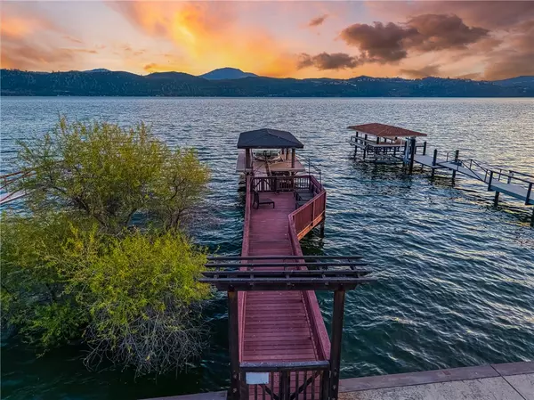 Clearlake, CA 95422,12620 Lakeshore DR