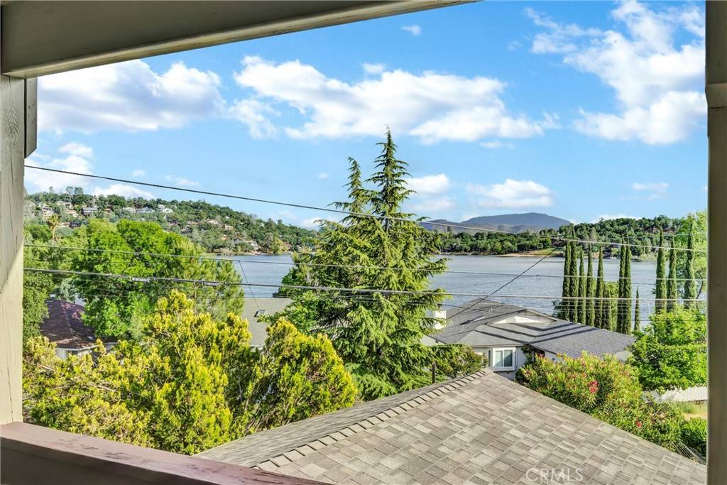 Hidden Valley Lake, CA 95467,18528 North Shore DR