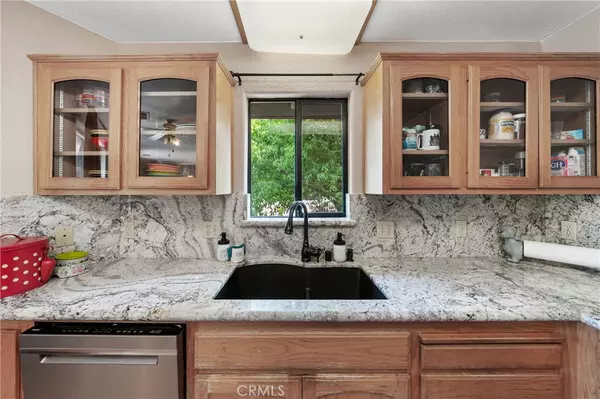 Kelseyville, CA 95451,9349 Pawnee CT