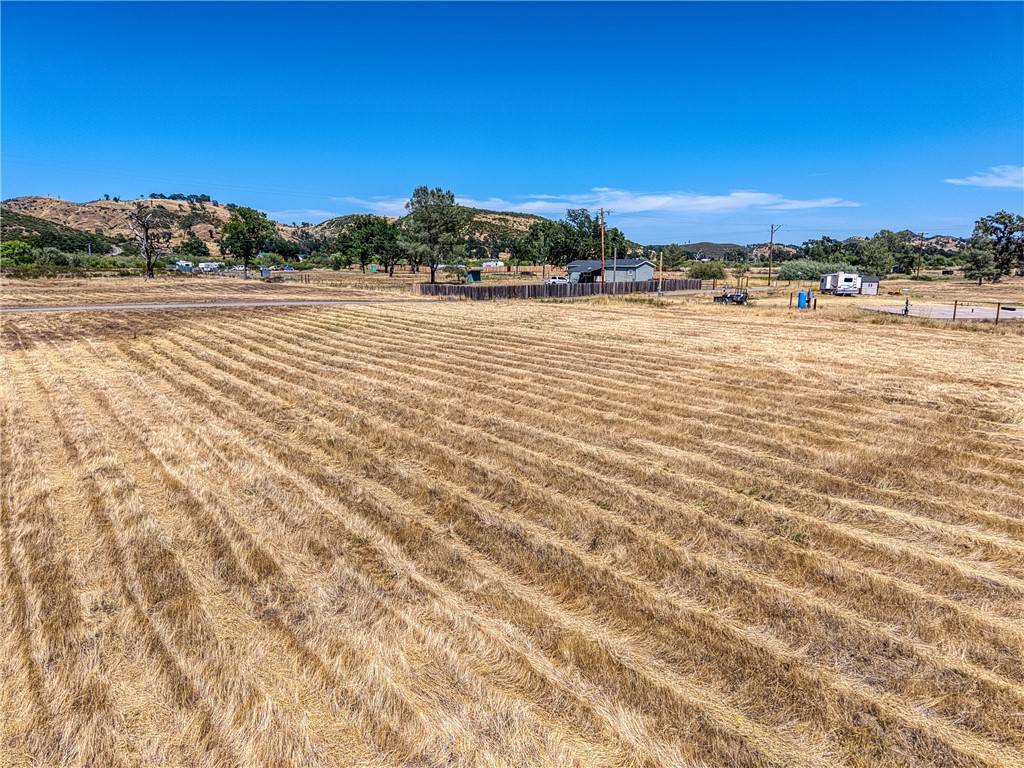 Middletown, CA 95461,15075 Poppy LN