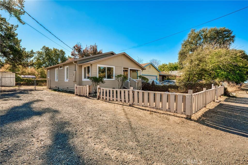 6061 1st AVE, Lucerne, CA 95458