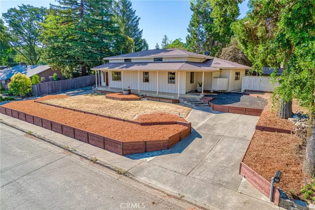 Lakeport, CA 95453,255 Lange ST